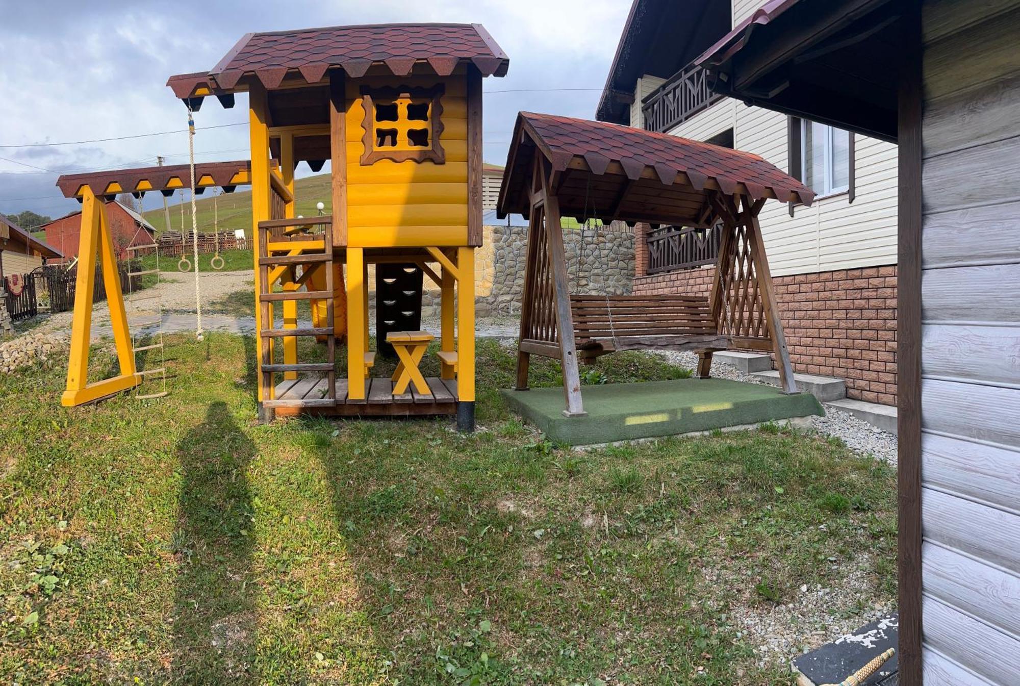 Bee House Поляниця Апартаменти 布克维 外观 照片